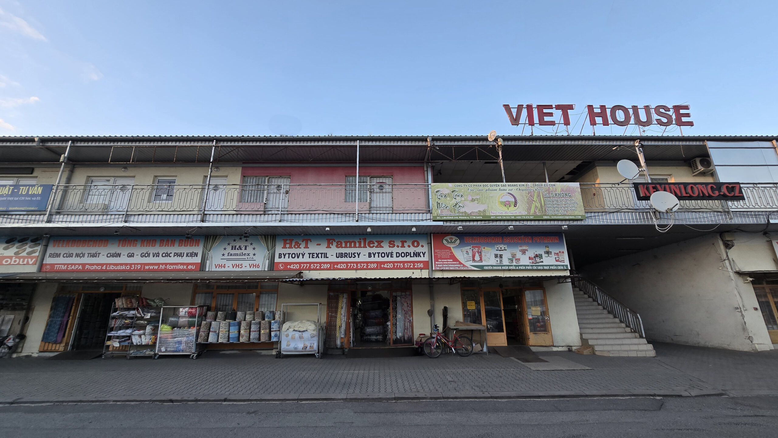 Viet House Sapa Văn phòng Ing. Binh Smržová Viet House Sapa Văn phòng Ing. Binh Smržová